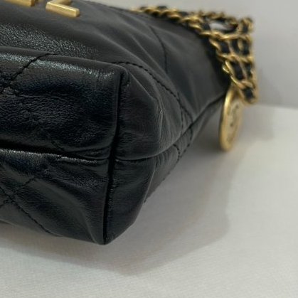 CHANEL黑金羊皮22BAG MINI-6