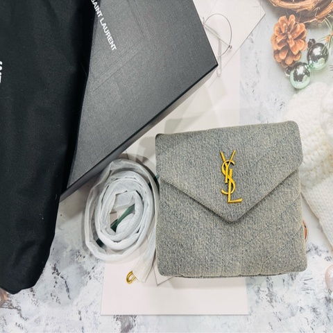 全新YSL Lou Lou V紋斜背包