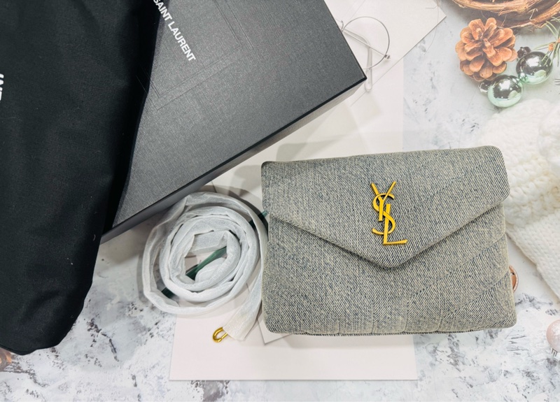 全新YSL Lou Lou V紋斜背包-0