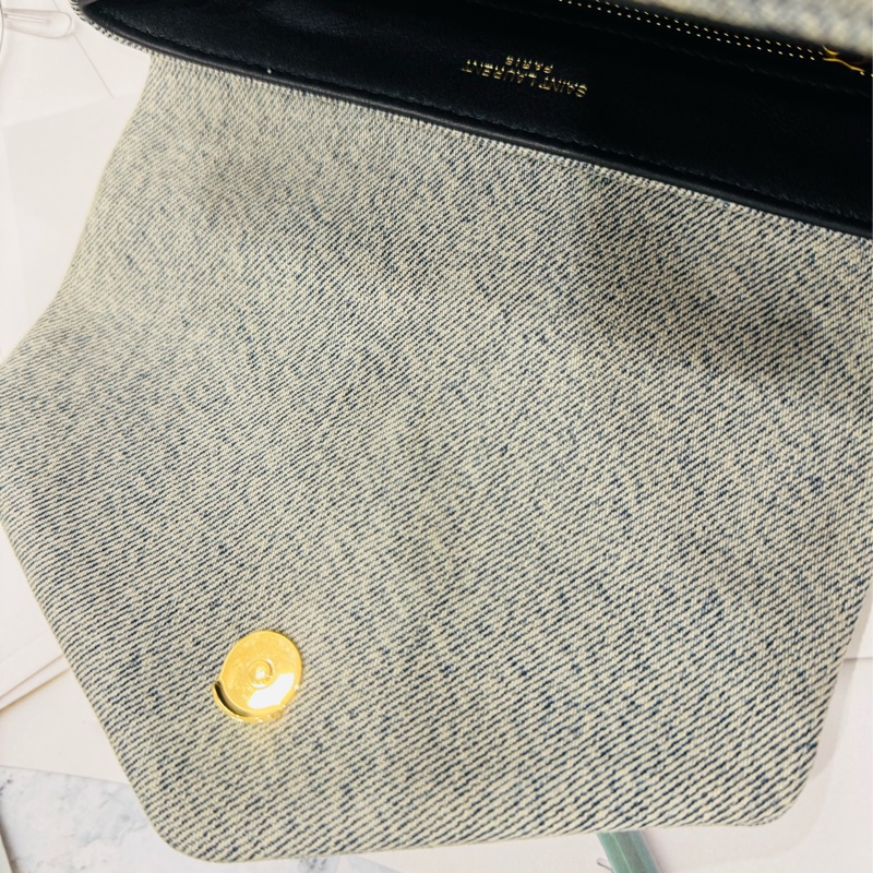 全新YSL Lou Lou V紋斜背包-9