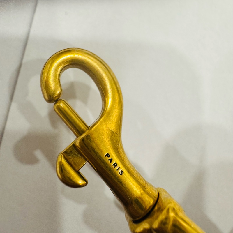 全新YSL Lou Lou V紋斜背包-18