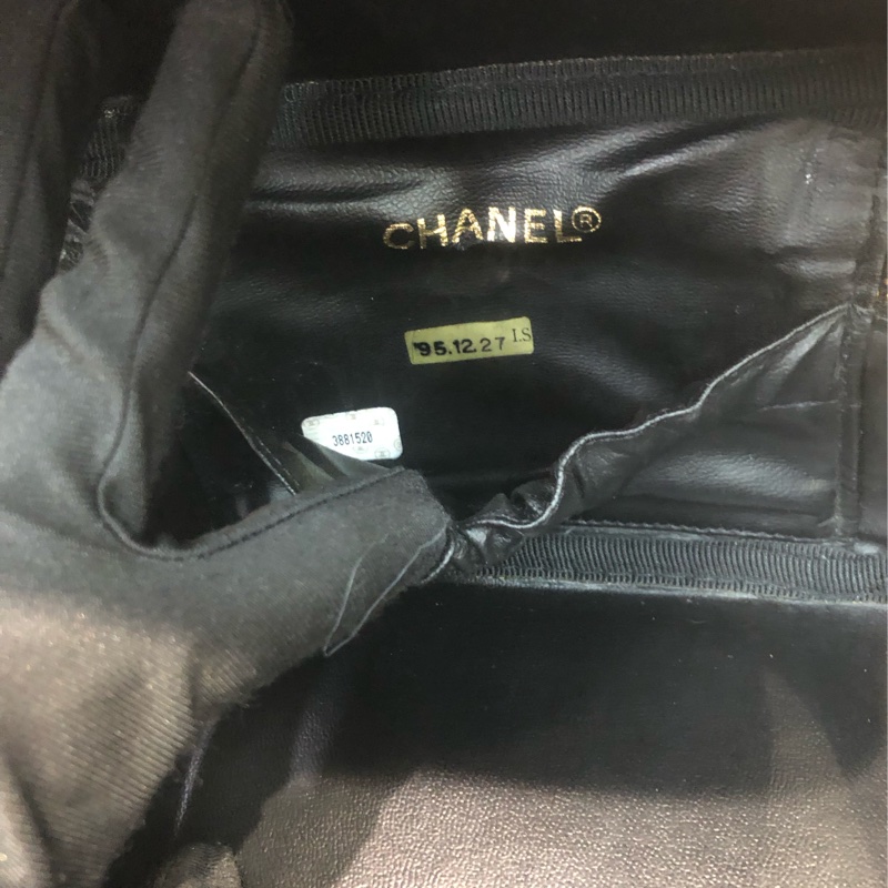 Chanel 黑色中古化妝盒 XB343-11