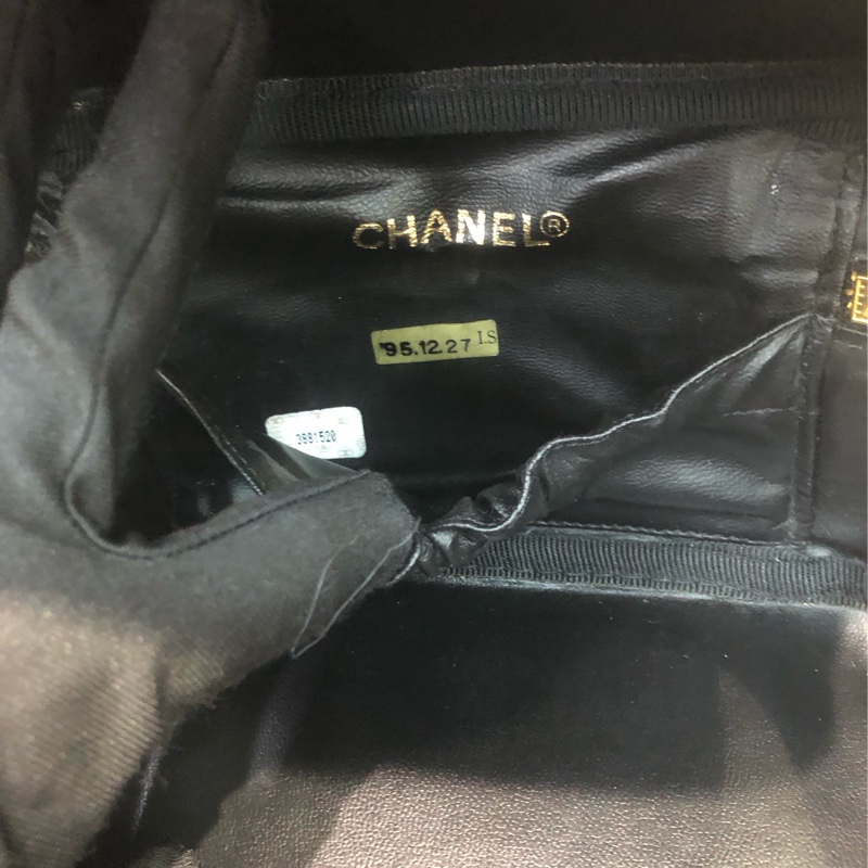 Chanel 黑色中古化妝盒 XB343-12