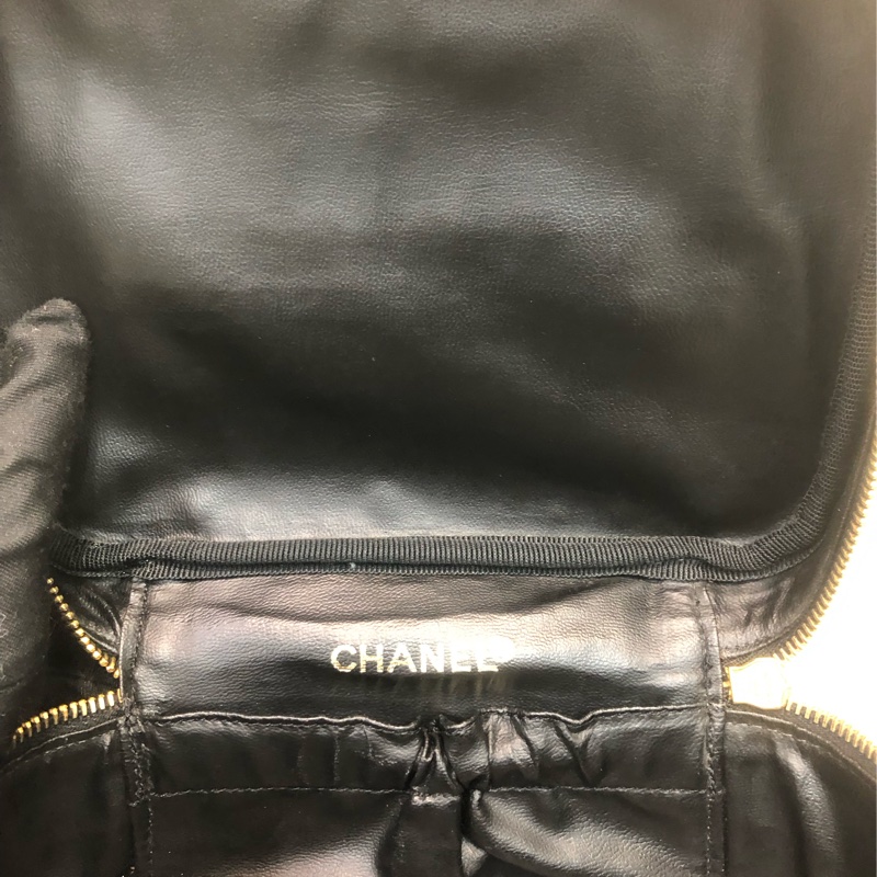 Chanel 黑色中古化妝盒 XB343-14