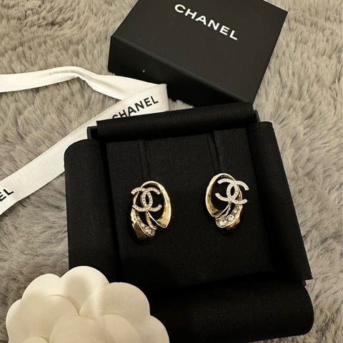 Chanel耳環