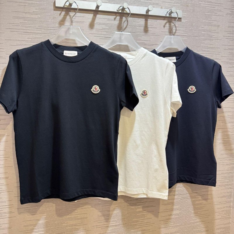 💎Han's house精品服飾💎moncler 短 T 三件組  現貨 青年款=女成人 XS 原價14900-0