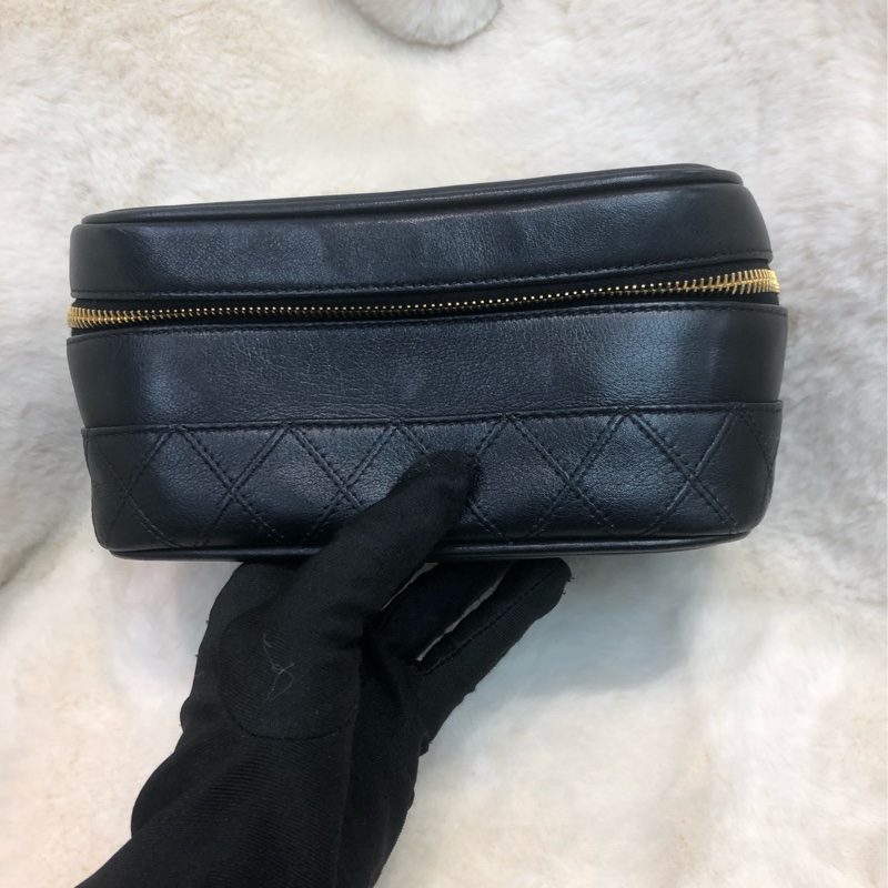 Chanel 黑色中古凌格化妝袋 XB502-0