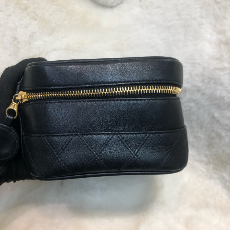 Chanel 黑色中古凌格化妝袋 XB502-2