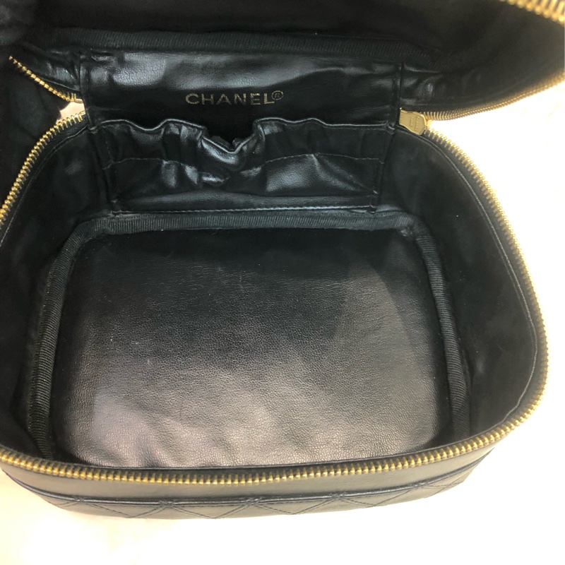 Chanel 黑色中古凌格化妝袋 XB502-12