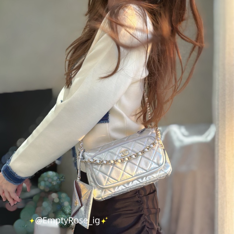 Chanel 相機包幻彩金屬-限定銀色🦋絕美銀河美品-2