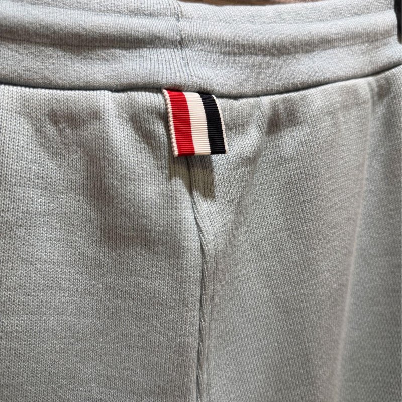 💎Han's house精品服飾💎 THOM BROWNE TB 四槓 棉 短褲-3