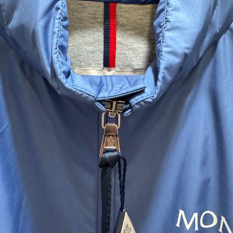 💎Han's house精品服飾💎 moncler 防水 尼龍 風衣 連帽 外套 藍 現貨 青年款 =男成人XS~M 原價21500-4