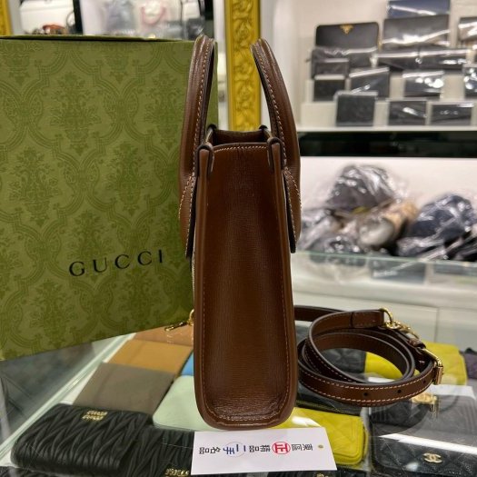 東區正精品㊣GUCCI 671623 咖啡色皮革金釦琴譜包斜背包手機包 RZ5387-7