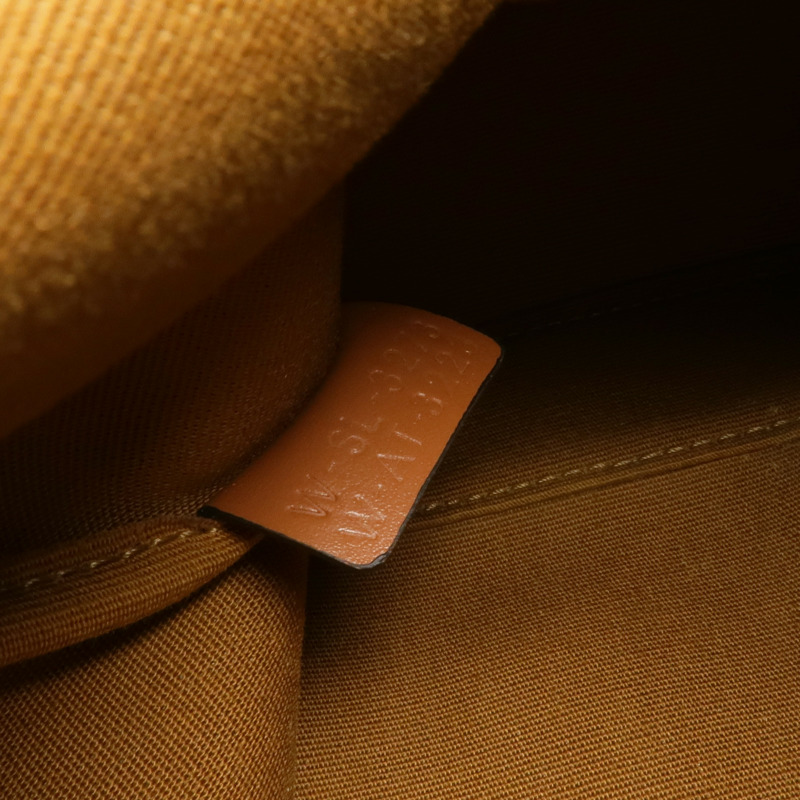 CELINE 塗層帆布Triomphe Bucket金扣肩背袋-6