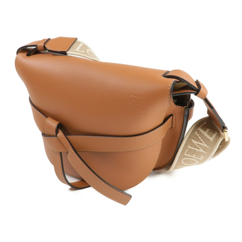LOEWE 牛皮皮革Gate Small金扣肩背袋-1