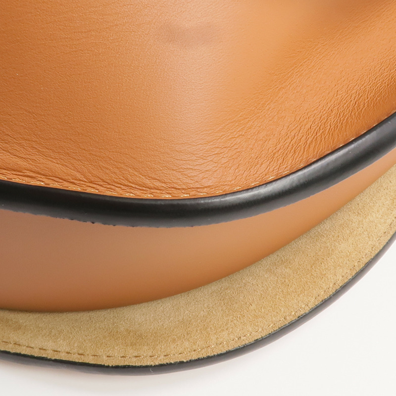 LOEWE 牛皮皮革Gate Small金扣肩背袋-10