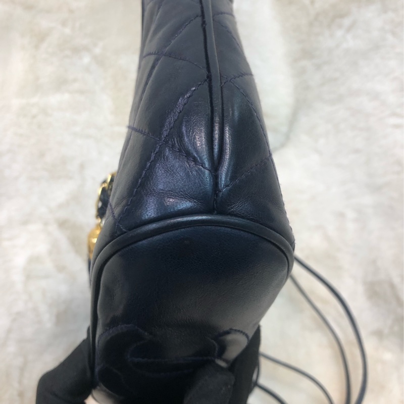 Chanel 中古 深藍色菠蘿金扣流蘇長帶斜孭袋 XC033-10