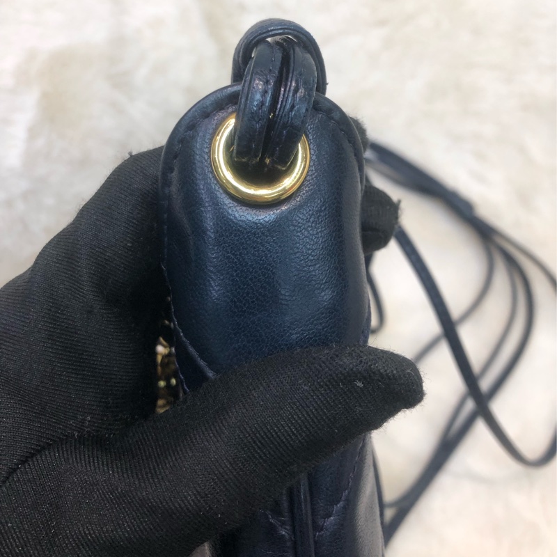 Chanel 中古 深藍色菠蘿金扣流蘇長帶斜孭袋 XC033-13