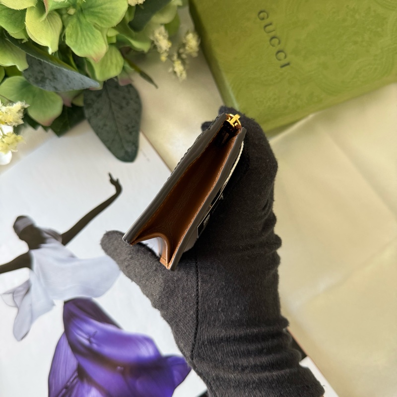 Padlock 鎖釦設計附證件夾層拉鍊卡夾包/零錢包(烏木色/黑色)-1