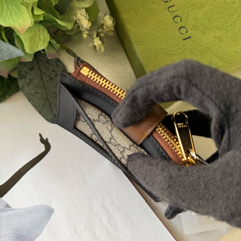 Padlock 鎖釦設計附證件夾層拉鍊卡夾包/零錢包(烏木色/黑色)-8