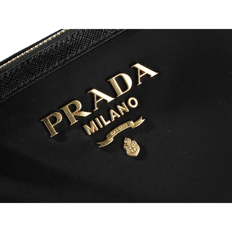 PRADA 25SS 女士斜背包-11