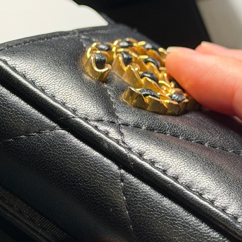 Chanel 19雙c 小羊皮 多功能卡包(近全新)-30