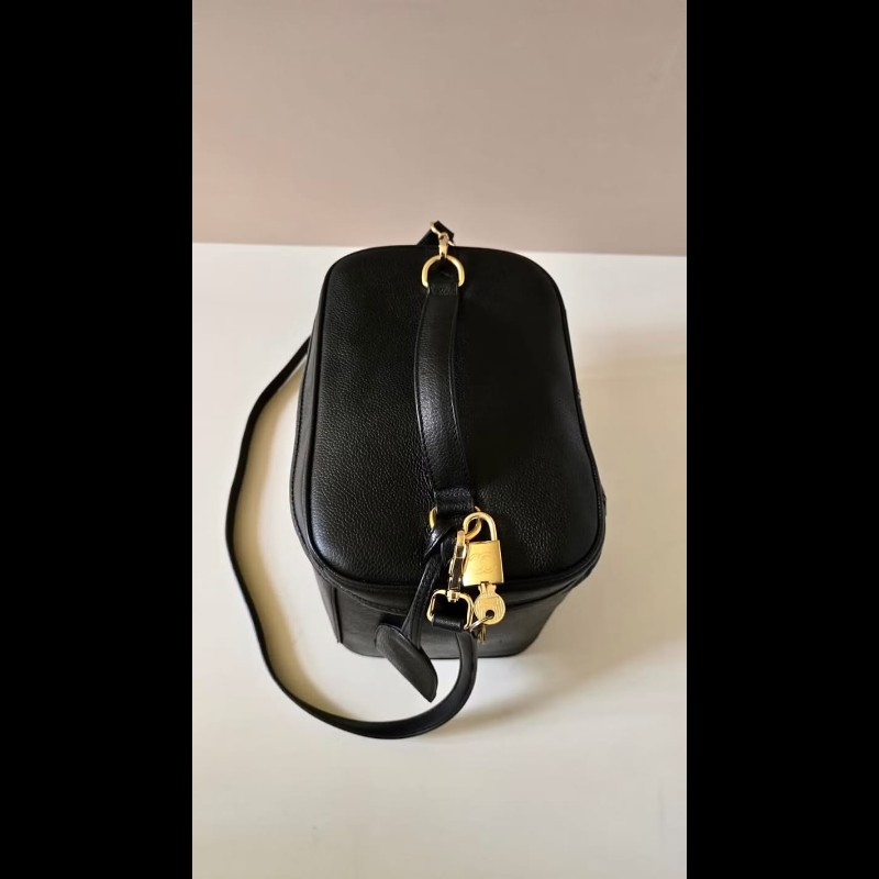 絕版古董包 Chanel黑色魚子醬化妝盒子包 斜背包 側背包 單肩包-6