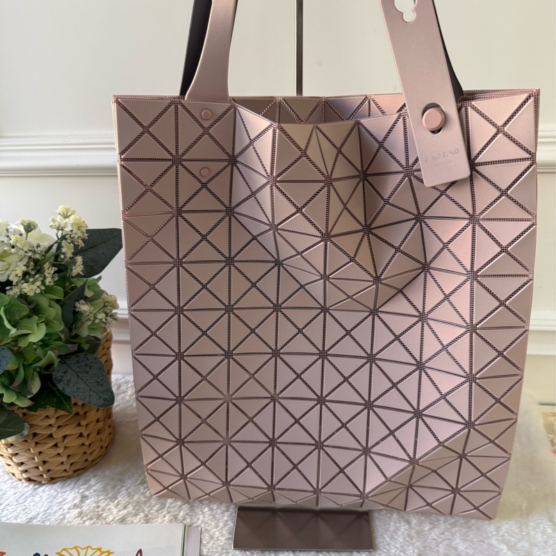 Bao Bao Prism Plus 9x8 手提包(粉色)-3