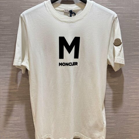 💎Han's house精品服飾💎moncler 立體 LOGO  短T 短袖 T恤 原價16300