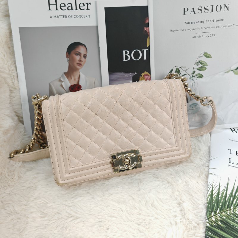 Chanel Leboy 裸粉色金扣 鏈條包 20開-0