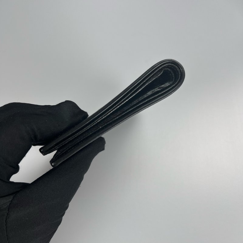 GUCCI 428725 黑金LOGO對開短夾-3