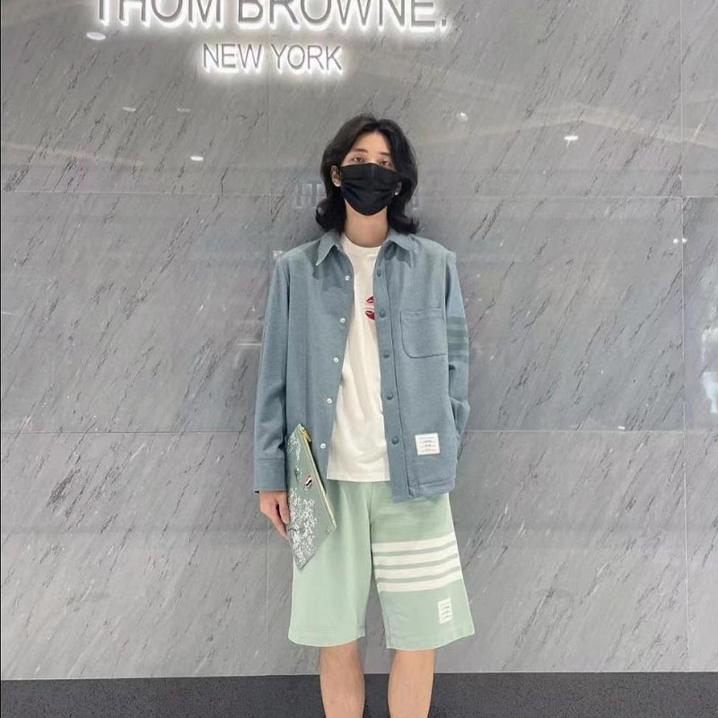 💎Han's house精品服飾💎Thom Browne 法蘭絨 羊毛 外套原價64300-2