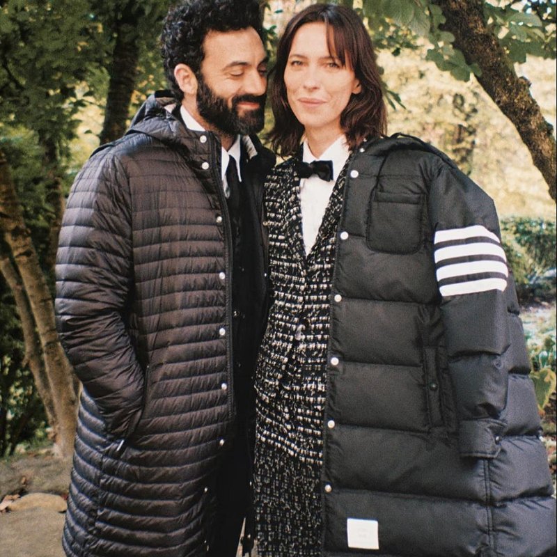 💎Han's house精品服飾💎THom Browne 羽絨 連帽 外套 大衣 中版 黑 原價64000-2