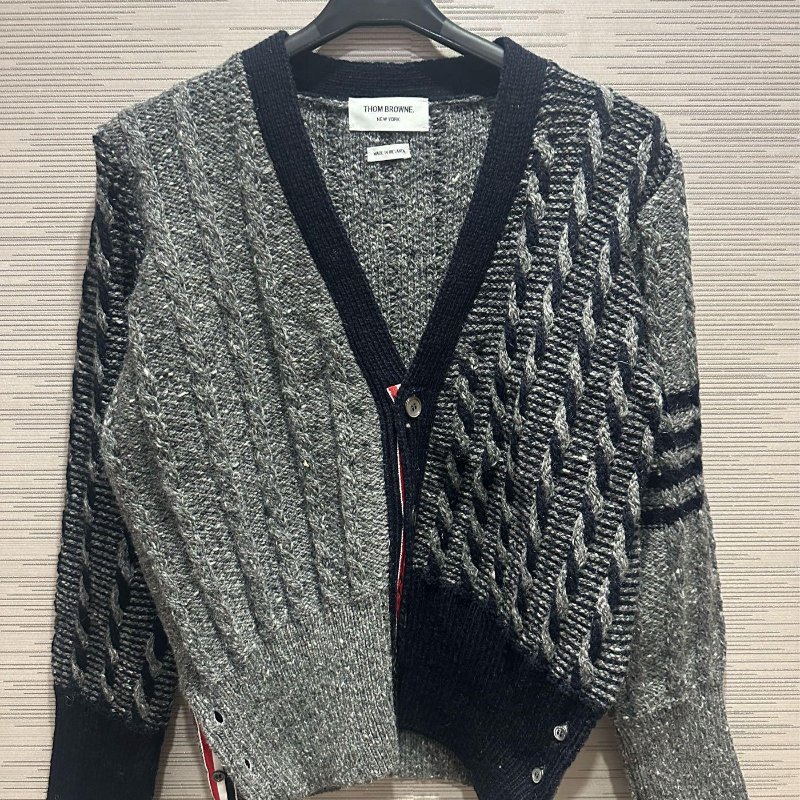 💎Han's house精品服飾💎Thom Browne TB 毛衣 開衫 外套 原價42000-0