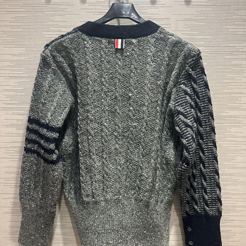 💎Han's house精品服飾💎Thom Browne TB 毛衣 開衫 外套 原價42000-6