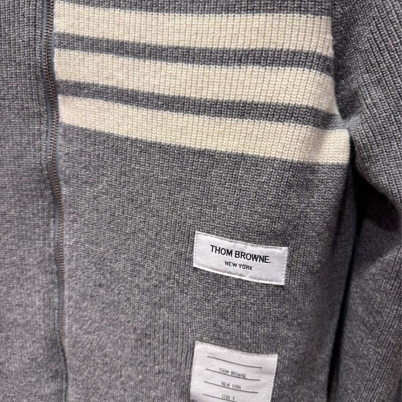 💎Han's house精品服飾💎THom Browne 羽絨 拼接針織 美利奴羊毛 雙面穿 原價88900-1