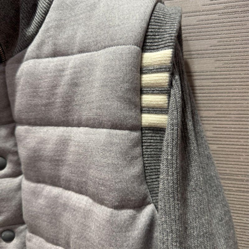 💎Han's house精品服飾💎THom Browne 羽絨 拼接針織 美利奴羊毛 雙面穿 原價88900-3