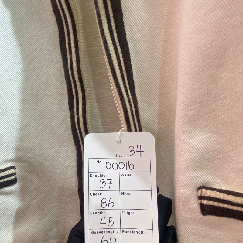 🈹*減價* CHANEL 時尚短外套-8