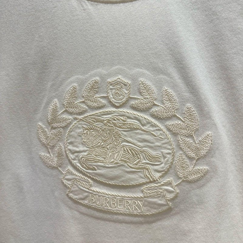 💎Han's house精品服飾💎Burberry 刺繡 戰馬 短 T 短袖 T恤 原價23900-4