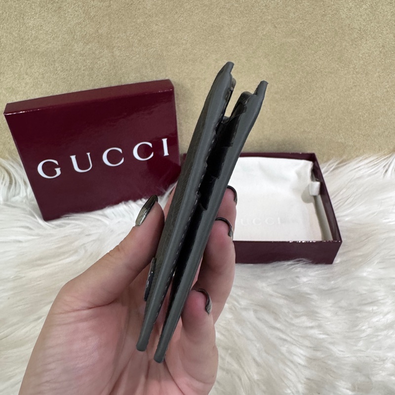 Gucci 黑灰PVC對開短夾 全新離櫃-4