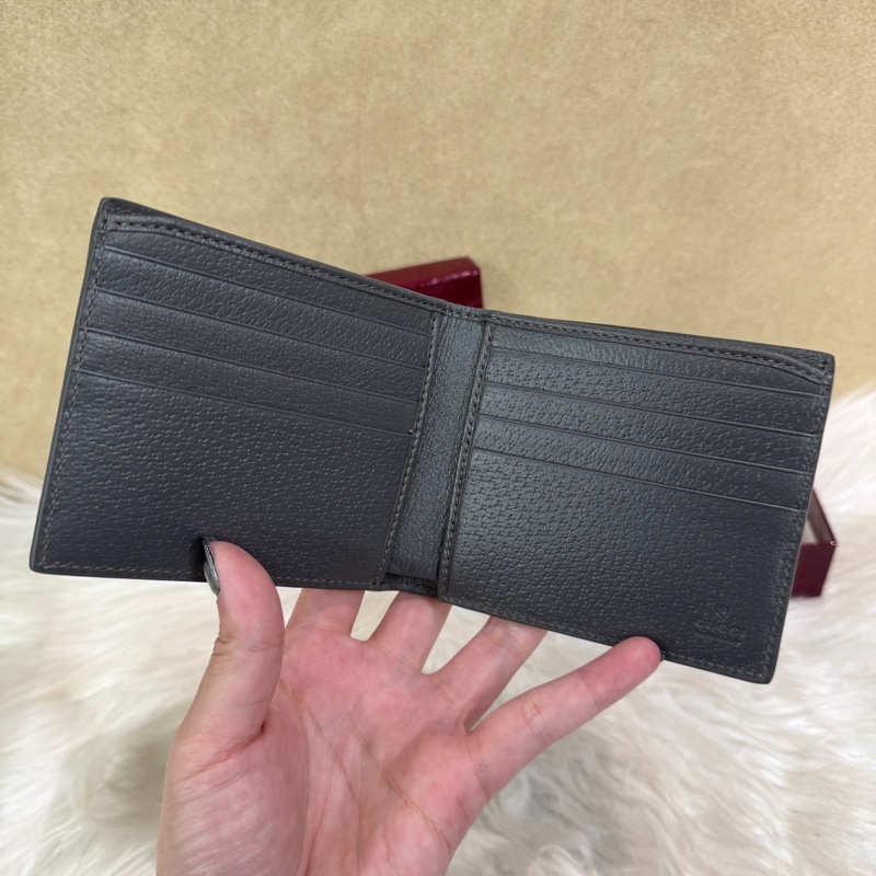 Gucci 黑灰PVC對開短夾 全新離櫃-6