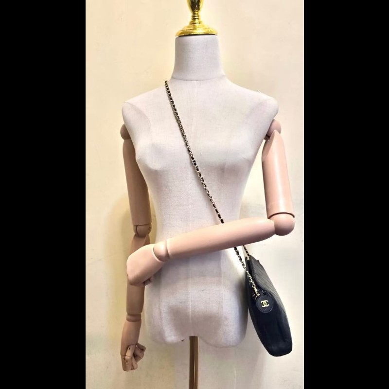 【LA LUNE】中古包 Chanel 黑色小羊皮革斜背包 單肩包 側背包 二手包 古董包-6