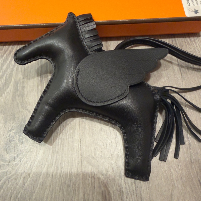 HERMÈS Rodeo Pegase MM charm Noir 飛馬吊飾 黑色-2