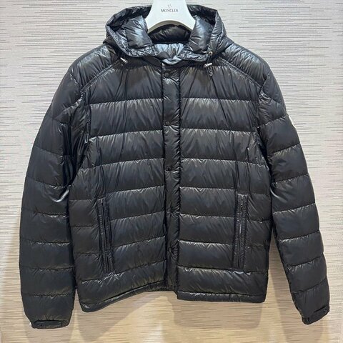 💎Han's house精品服飾💎MONCLER CGliere 羽絨 連帽 外套 原價61200