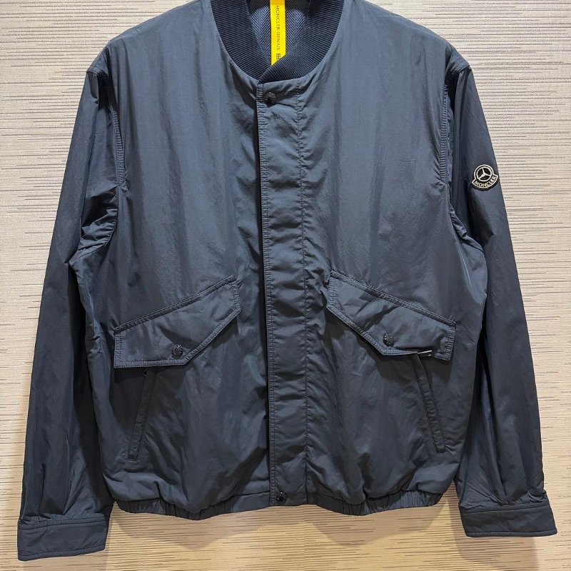 💎Han's house精品服飾💎moncler 聯名 Mercedes-Benz 賓士 尼龍 防水風衣 原價41500-0