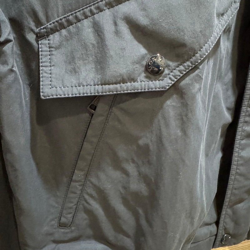 💎Han's house精品服飾💎moncler 聯名 Mercedes-Benz 賓士 尼龍 防水風衣 原價41500-1