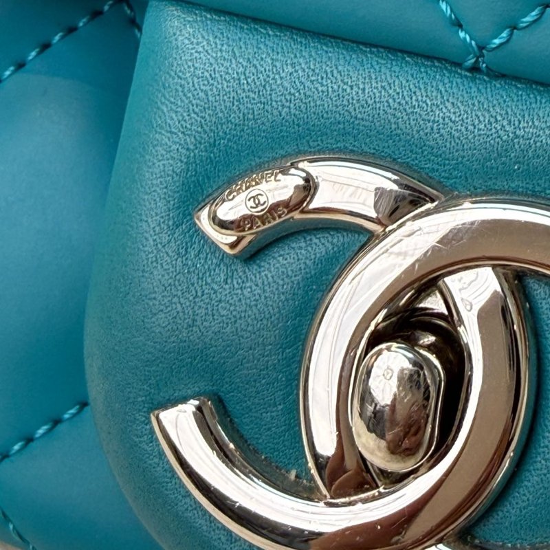 Chanel Coco Rain Coating 皮革單翻蓋雙鏈包-9