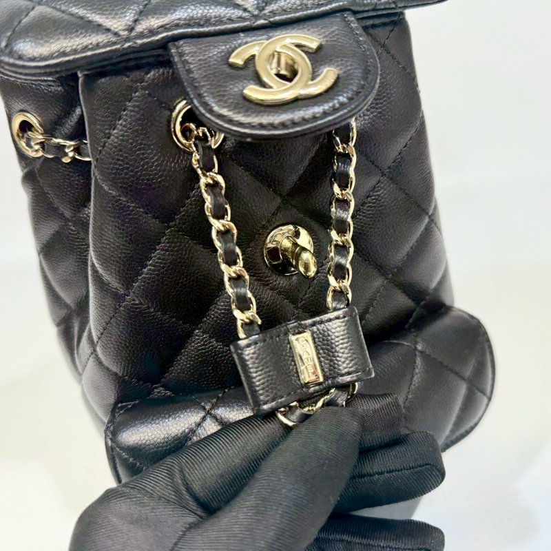 CHANEL黑淡金釦粒紋牛皮雙肩束口後背包AS3290-12