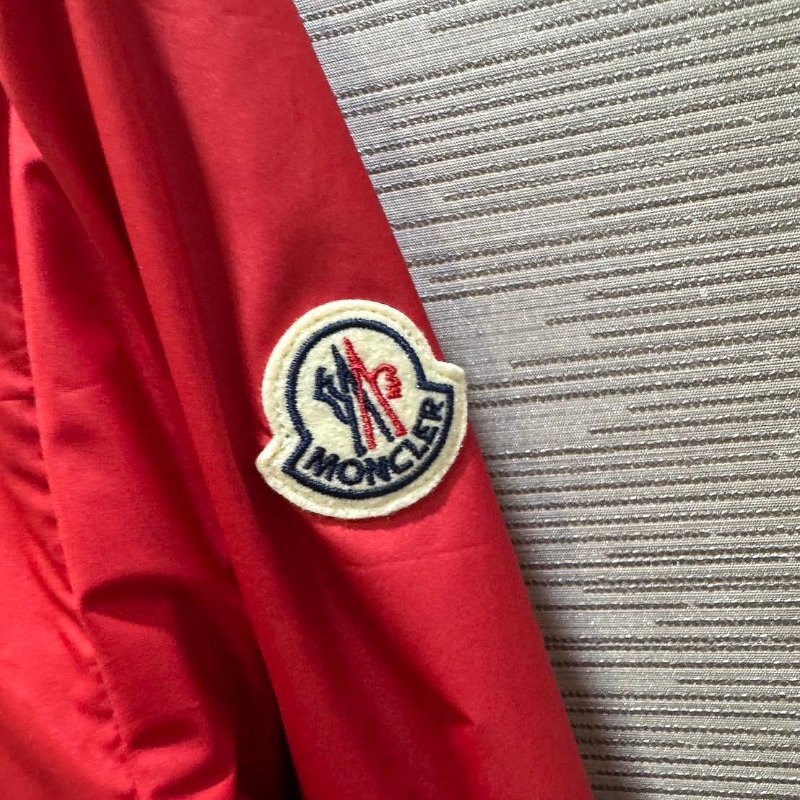 💎Han's house精品服飾💎moncler Olchard 防水尼龍風衣 連帽外套 雙面穿原價23900-5