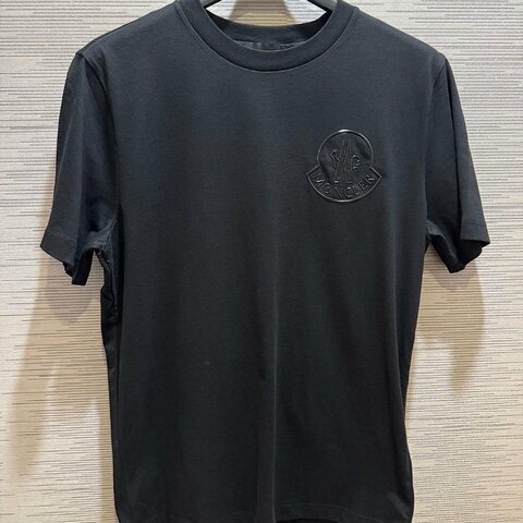 💎Han's house精品服飾💎moncler 短袖 T恤 立體 LOGO 短 T 原價16000